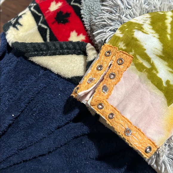 Colorful Hand-Painted Jacket - Picture 9 of 12